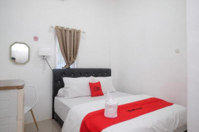 RedDoorz Plus At Lovina Inn Tonrangeng River Side